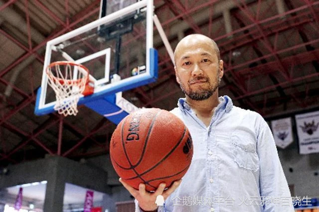如何通过反馈分析提升篮球战术意识_2